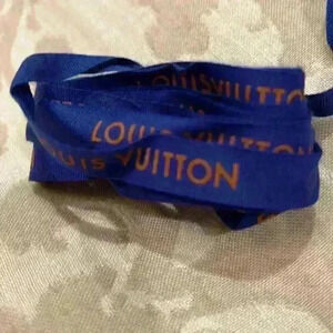 Louis Vuitton ribbon 